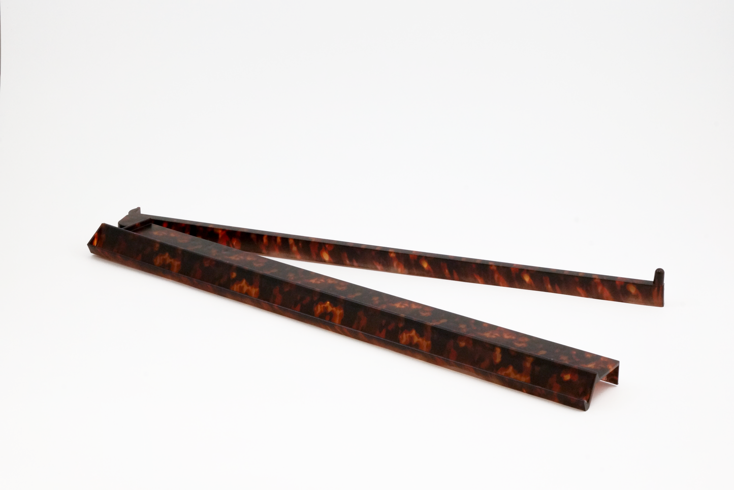 Tortoise Shell Acrylic Mahjong Rack & Pusher Set