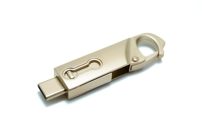 UMD USB 3.1 Flash Drive with Clip