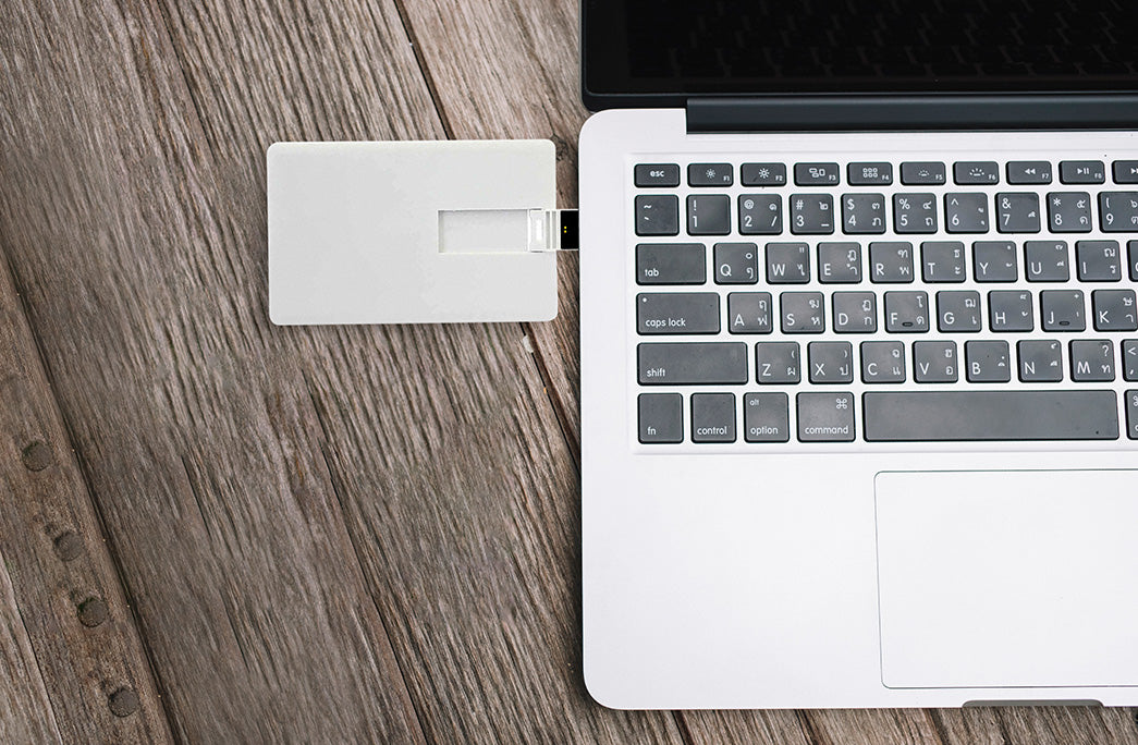 Card Flip Style USB 2.0 Flash Drive Unprinted