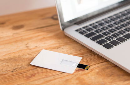Card Flip Style USB 2.0 Flash Drive Unprinted