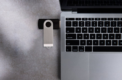 Classic SWM USB 2.0 Flash Drive Unprinted